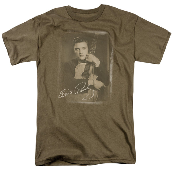 Elvis Presley - Guitar Man Adult Regular Fit Short Sleeve